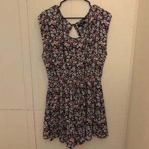 Plus Size Floral Playsuit